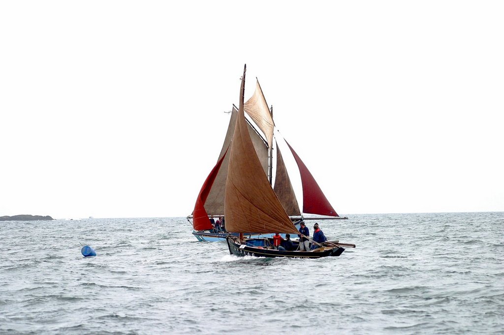 ./2007/070728_parcours_cotier/bateaux_de_travail/2116-070729121146920-1-10.jpg.jpg